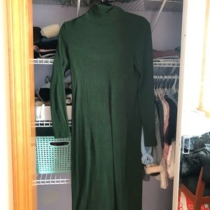 Long sleeve green sweater dress